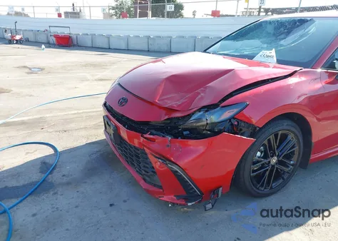 2025 Toyota Camry Se из США, поврежденный, VIN 4T1DAACK1SU067943